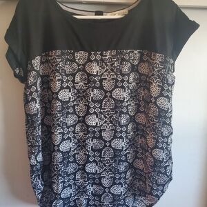 Rewind Black and White Graphic Blouse